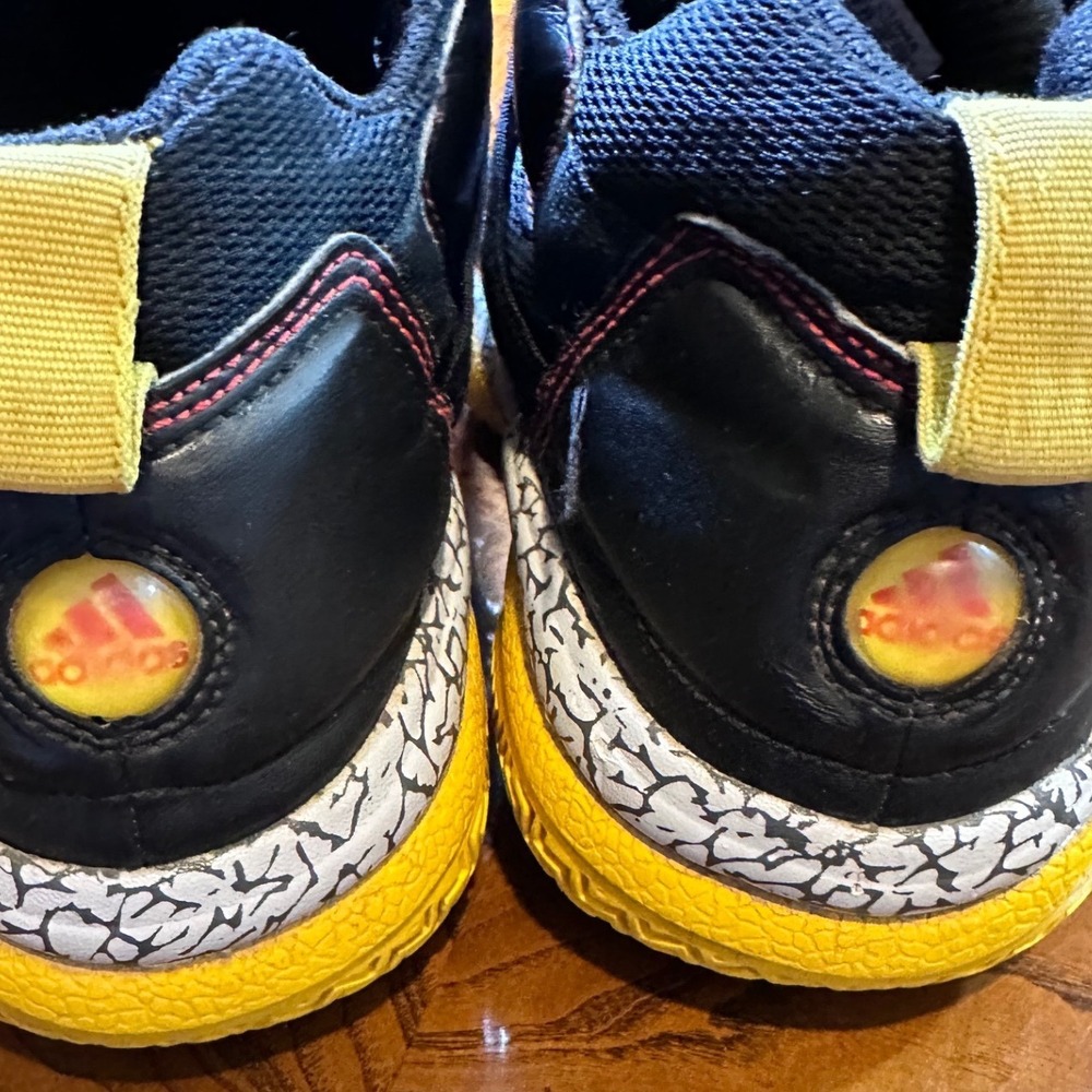 Adidas Real Deal Kids Basketball Shoes Black Red Yellow G56192 Size 7Y - Picture 5 of 8